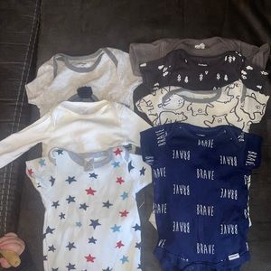 7 baby onesies